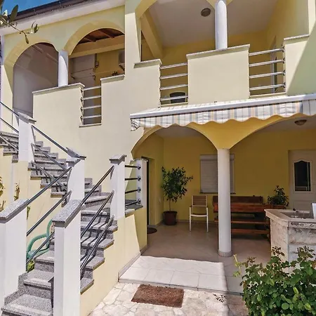 Appartement Roncevic